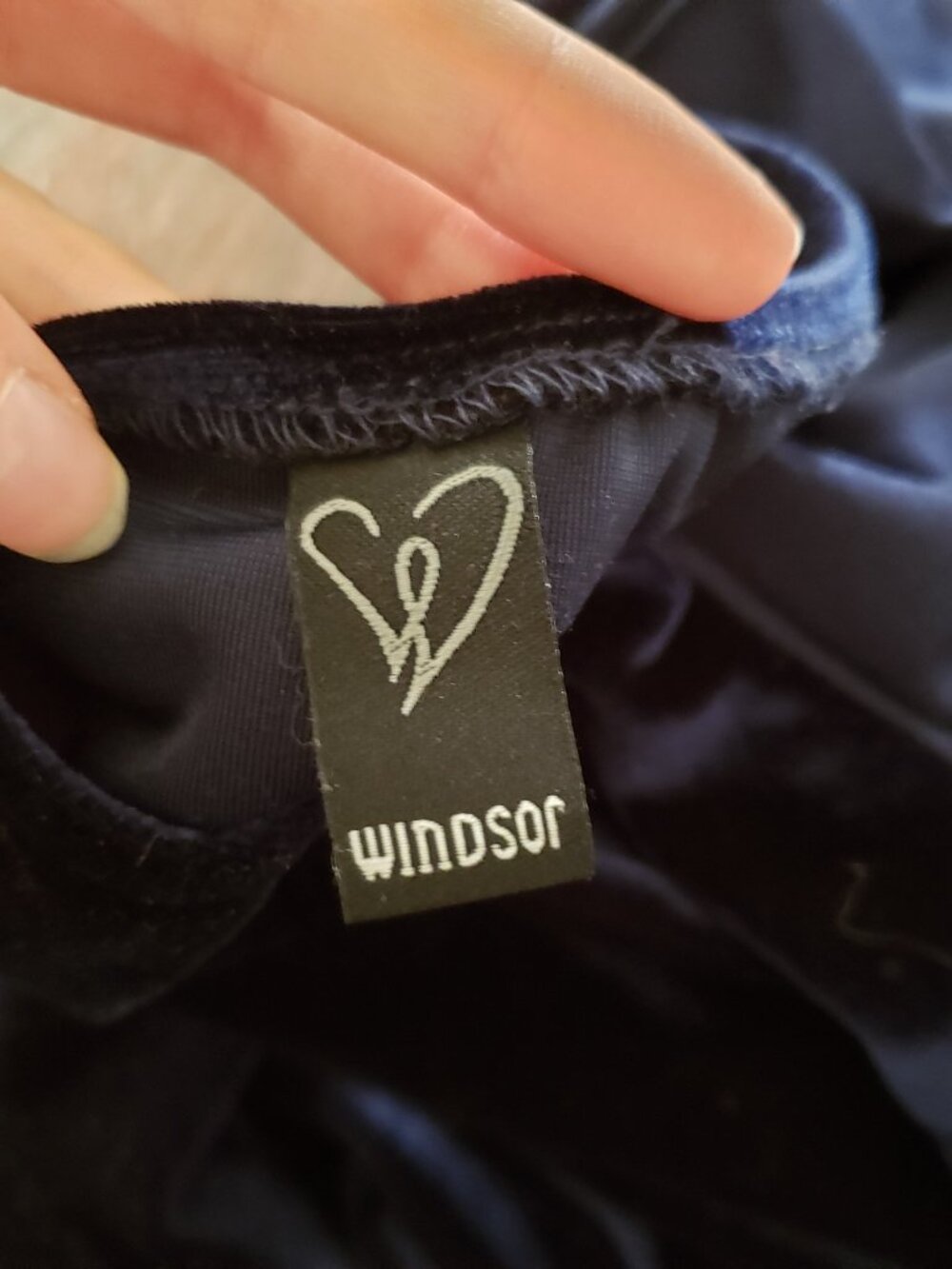 Dark Blue Velvet Windsor Backless Cocktail dress XS - Picture 9 of 10